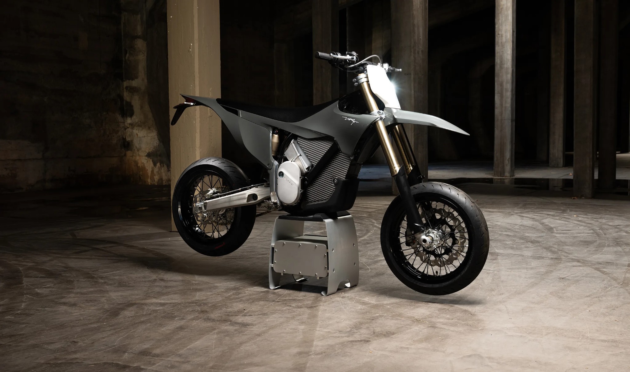 Supermoto eléctrica STARK VARG SM 60-80 CV 